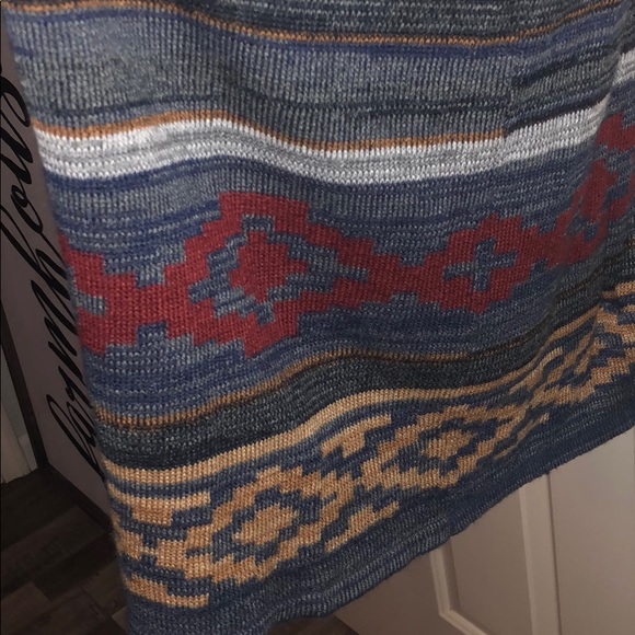 Rue 21 Sweater Cover Up - Picture 2 of 4